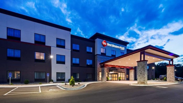 BEST WESTERN PLUS SAINT PETER - Updated 2023 Prices & Specialty Hotel ...