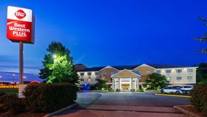 Best Western Plus Georgetown Corporate Center Hotel in Georgetown