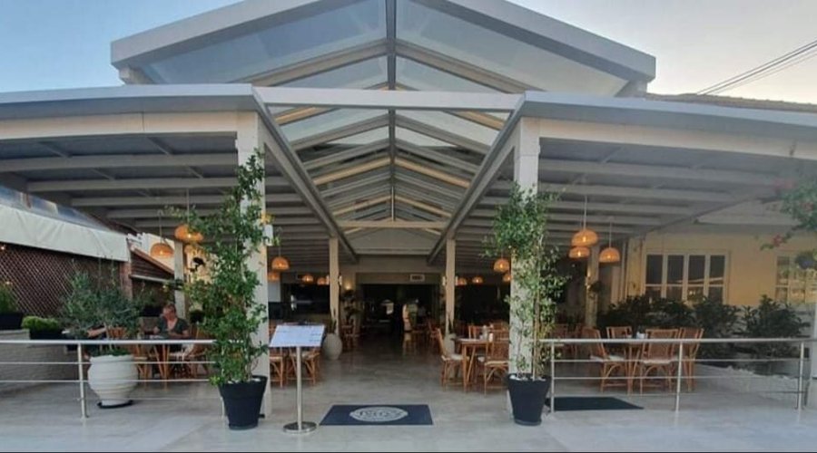 Our completely renovated terrace 