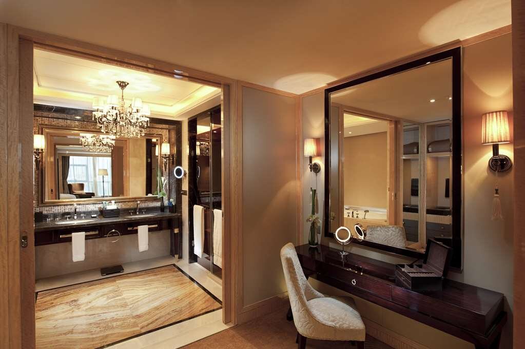 Hotel photo 4 of Hilton Nanjing.
