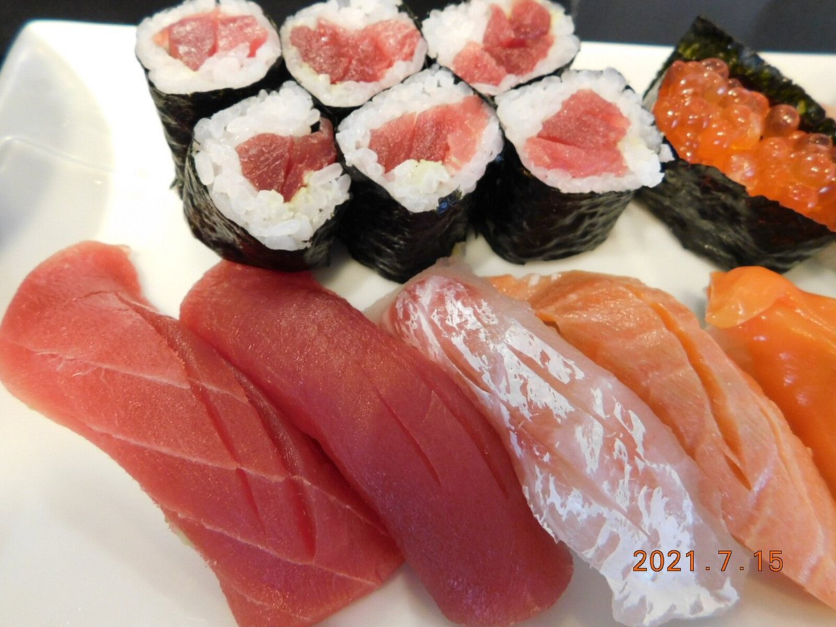 TSUKIJI SUZUTOMI SUSHI TOMI HONTEN - Ginza / Tokyo Nihonbashi - Restaurant  Reviews, Photos & Phone Number - Tripadvisor