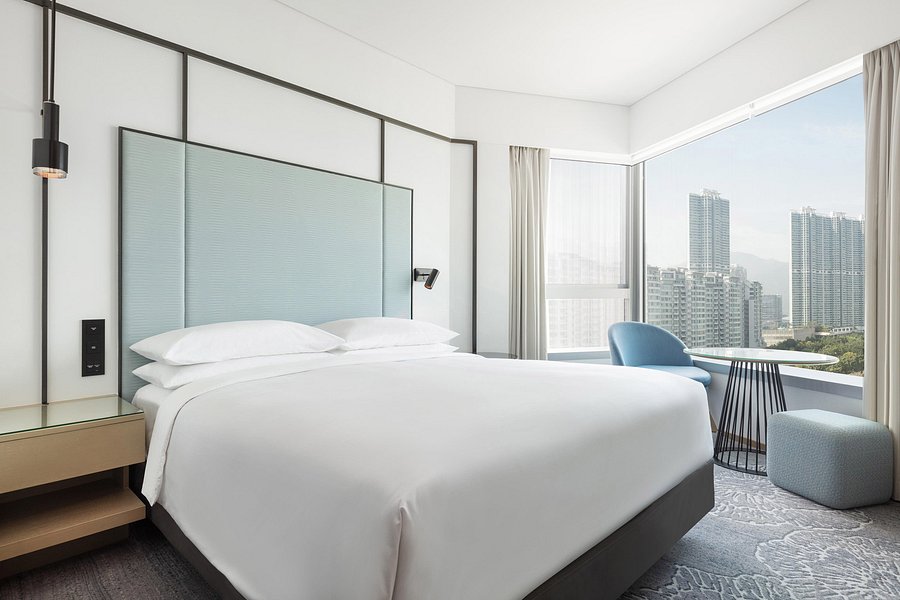 FOUR POINTS BY SHERATON HONG KONG TUNG CHUNG: UPDATED 2021 Hotel