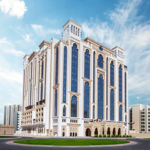 Al Jaddaf Rotana Exterior