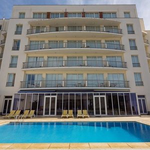 A1A388 Pool