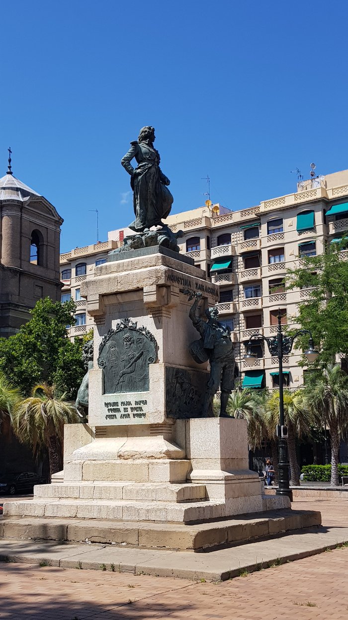 Imagen 9 de Monumento a Agustina de Aragón