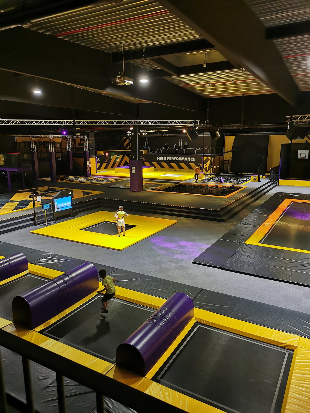 Jumpsquare (Bruges) - All You Need To Know Before You Go