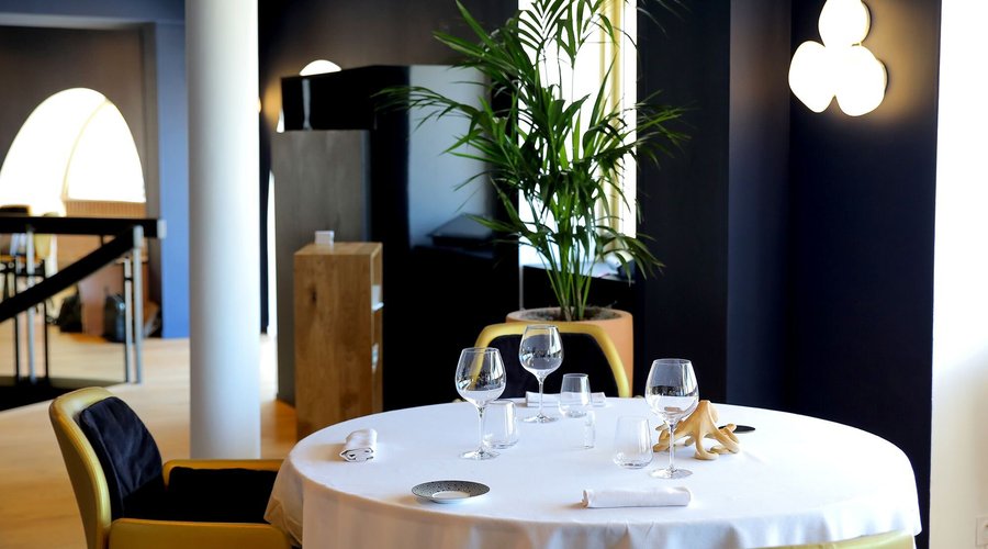 Une Table, au Sud image 2 - Full view