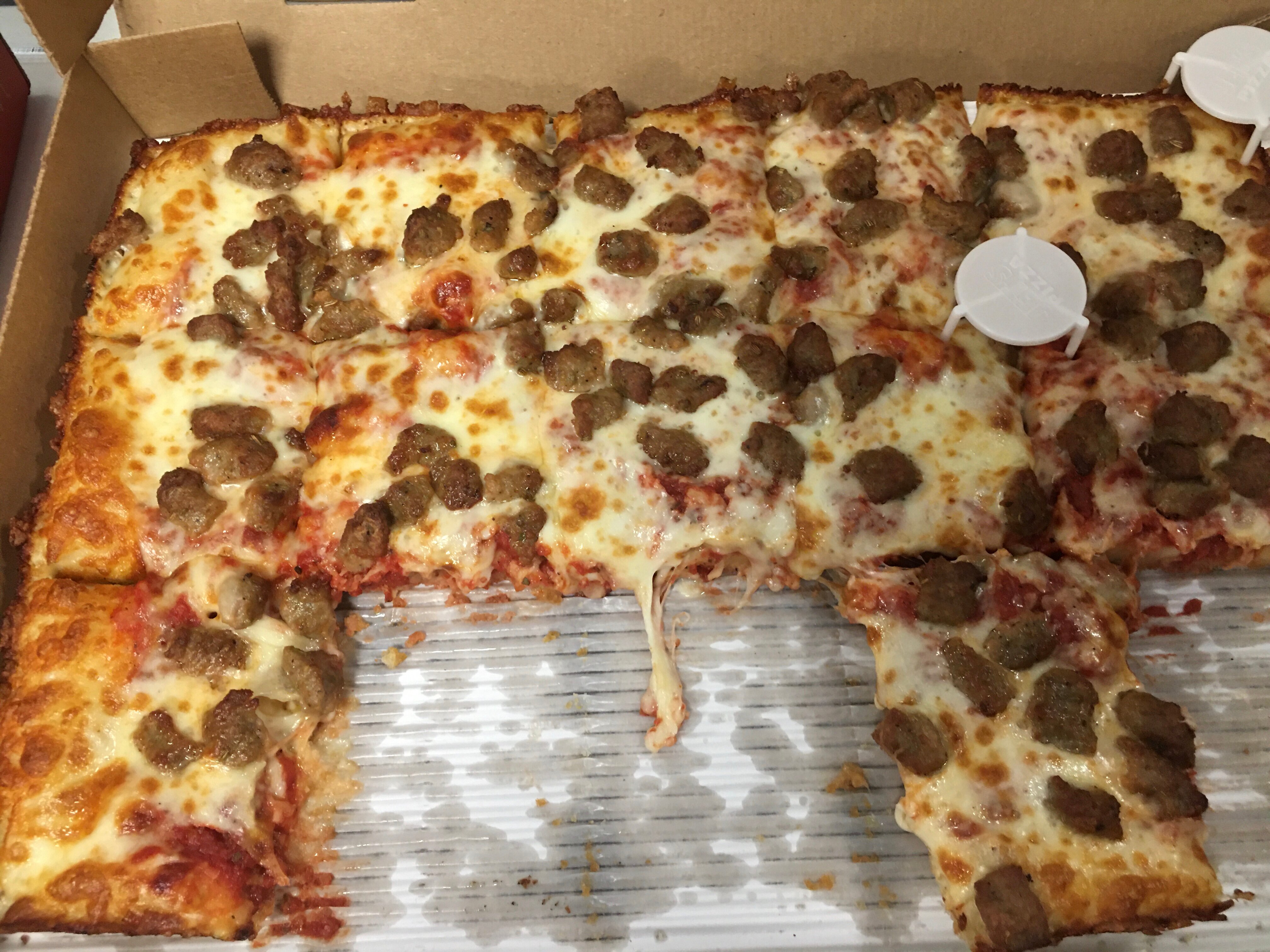 Jet's pizza delivery discount