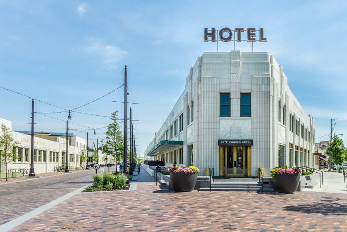 BOTTLEWORKS HOTEL $179 ($̶2̶0̶9̶) - Updated 2023 Prices & Reviews