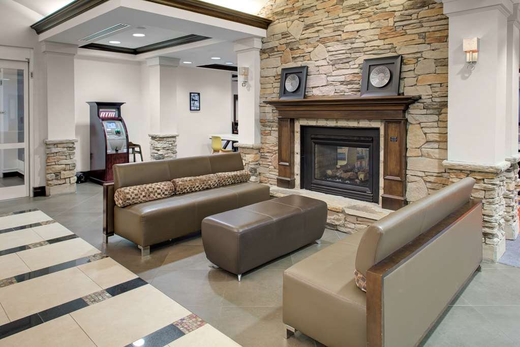 Hotel photo 9 of HYATT house Sterling/Dulles Airport-North.