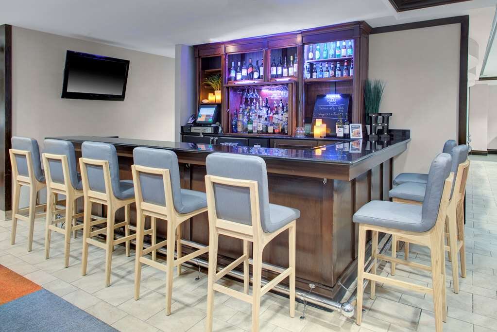 Hotel photo 6 of HYATT house Sterling/Dulles Airport-North.