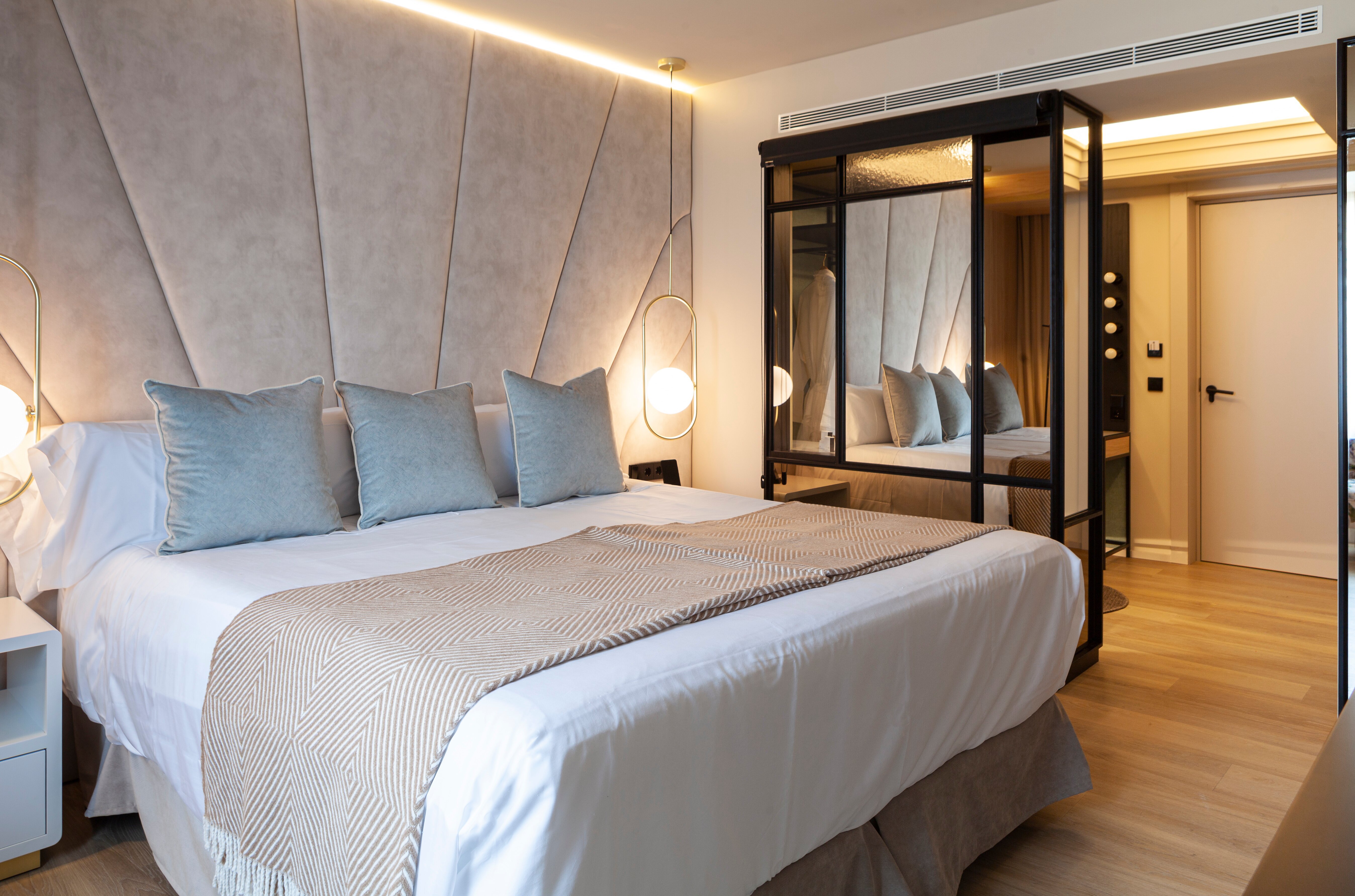 NIVIA BORN BOUTIQUE HOTEL Updated 2024 Prices Reviews Palma