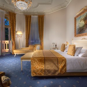 Savoy Westend Hotel, hotel in Karlovy Vary