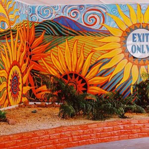 Hotel del sol mural