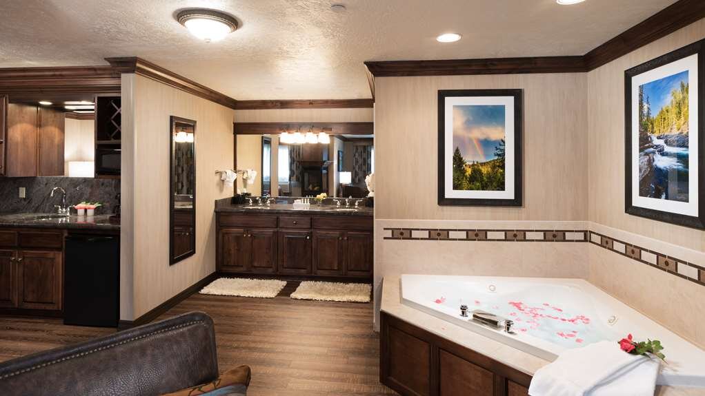 Hotel photo 64 of Best Western Plus Flathead Lake Inn and Suites.