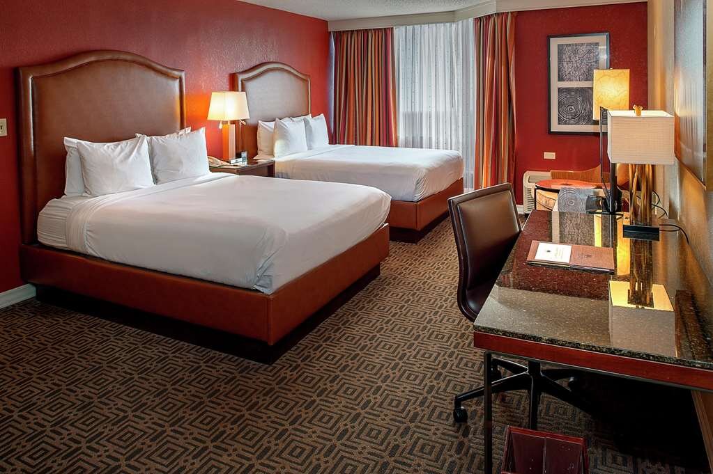 Hotel photo 1 of DoubleTree by Hilton Hotel St. Louis - Chesterfield.