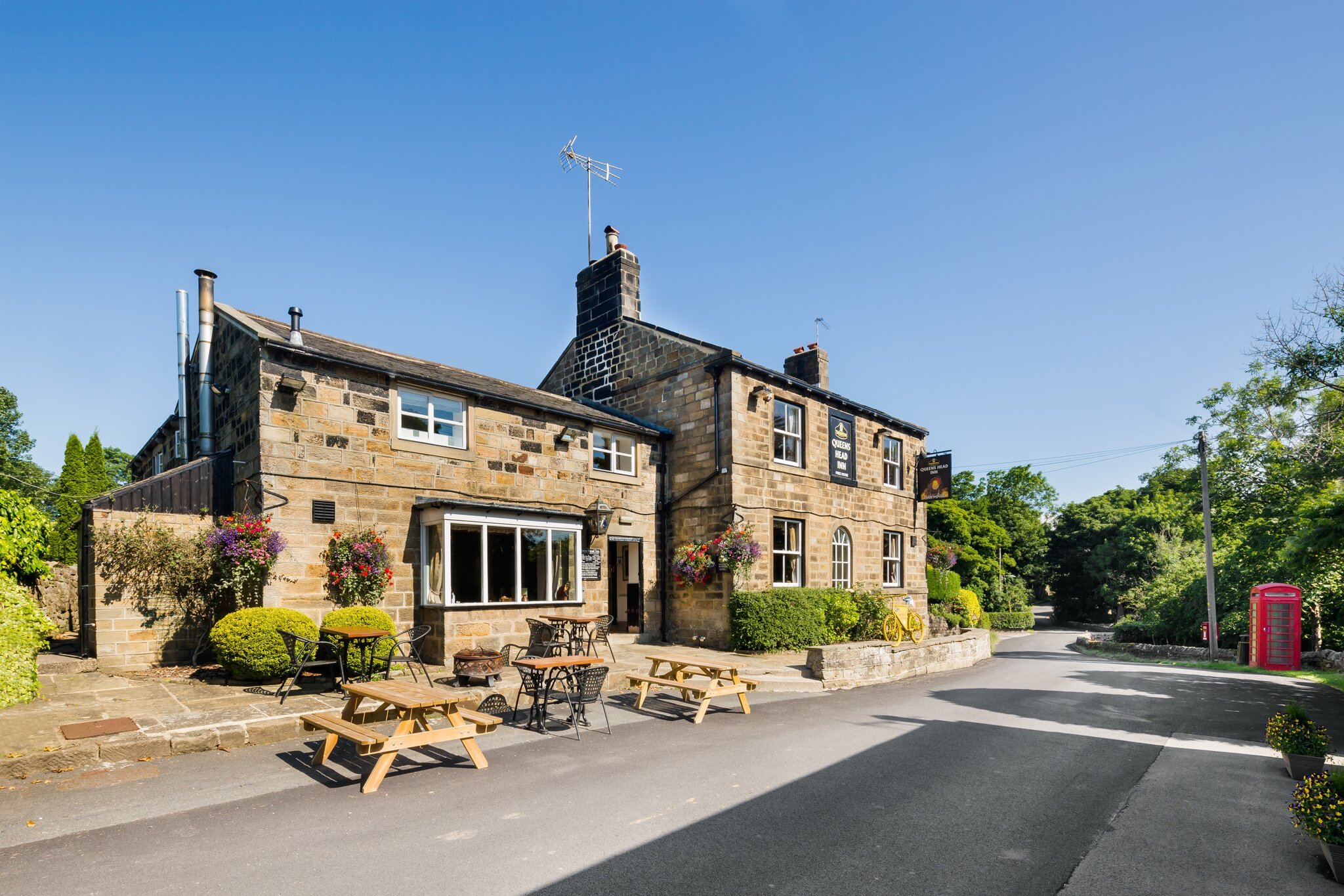 QUEENS HEAD INN AT KETTLESING - Updated 2022 (Harrogate)