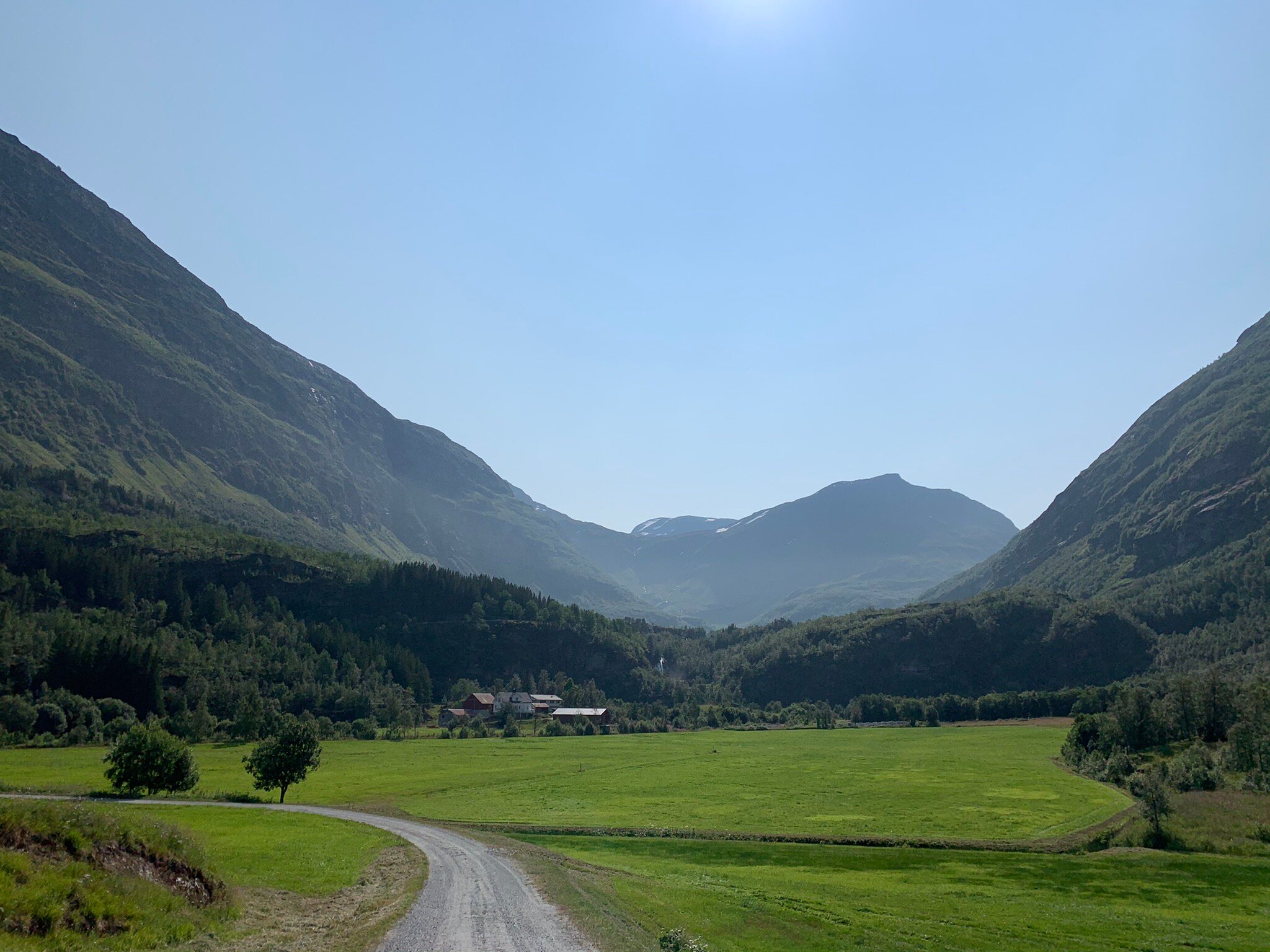 LUNHEIM IN GEIRANGER (Norge) - Gjestgiveri - Anmeldelser Og ...