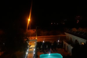 בריכה וחוף