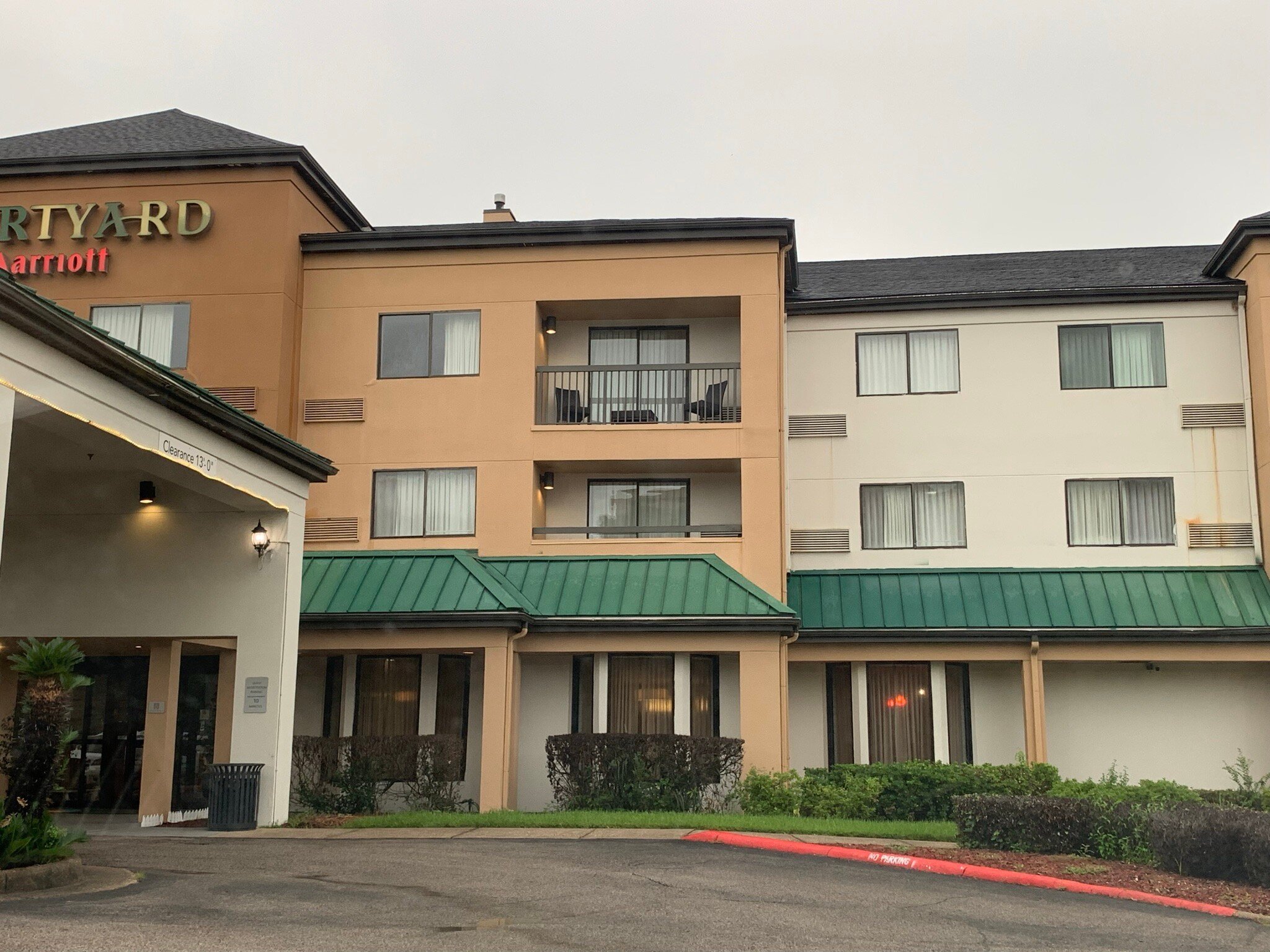 COURTYARD BY MARRIOTT BEAUMONT