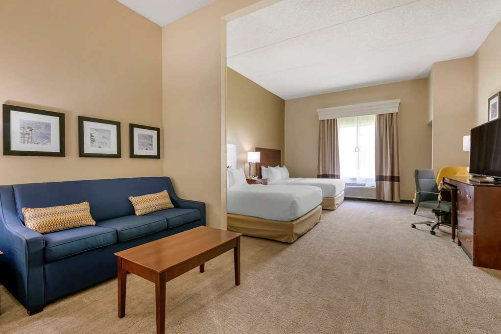 Hotel photo 15 of Comfort Suites Near Universal Orlando Resort.