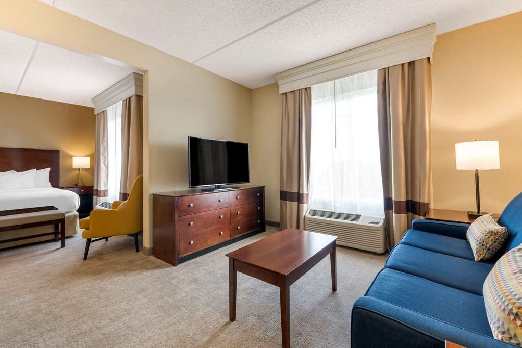 Hotel photo 22 of Comfort Suites Near Universal Orlando Resort.
