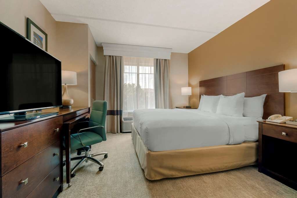 Hotel photo 27 of Comfort Suites Near Universal Orlando Resort.