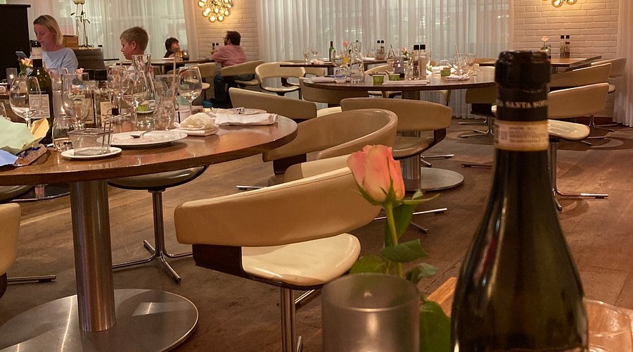 Restaurant NO8 Restaurant NO8