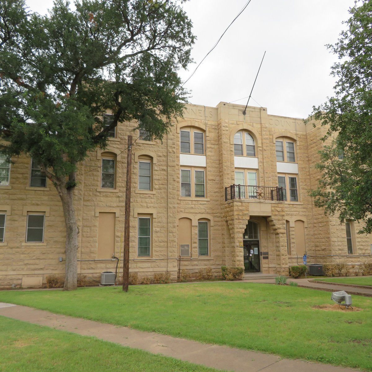 RUNNELS COUNTY COURTHOUSE (2024) All You Need to Know BEFORE You Go ...