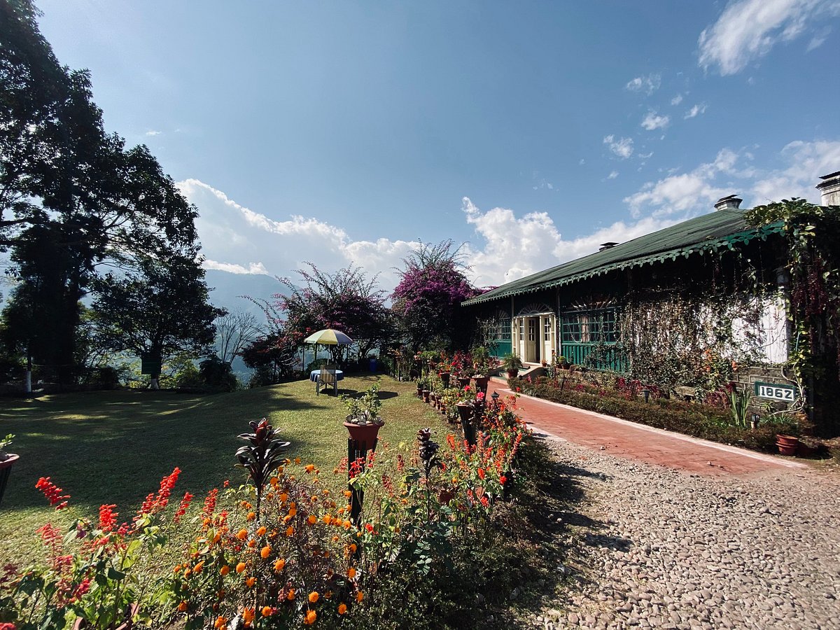 Darjeeling Kalimpong & Sikkim (Nepal) in May - Review of Hotel Seven  Seventeen, Darjeeling - Tripadvisor