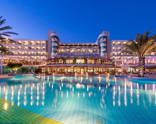 Relaxing holiay - Review of Constantinou Bros Pioneer Beach Hotel ...