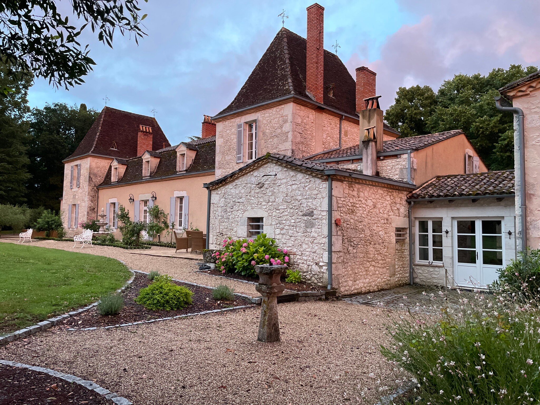 CHATEAU LACANAUD - Specialty B&B Reviews (Serres-et ...