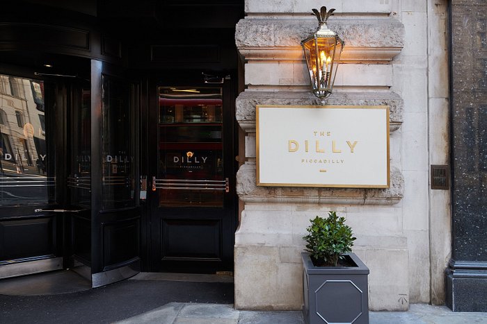 르 메르디앙 피카딜리 (The Dilly, 런던) - 호텔 리뷰 & 가격 비교