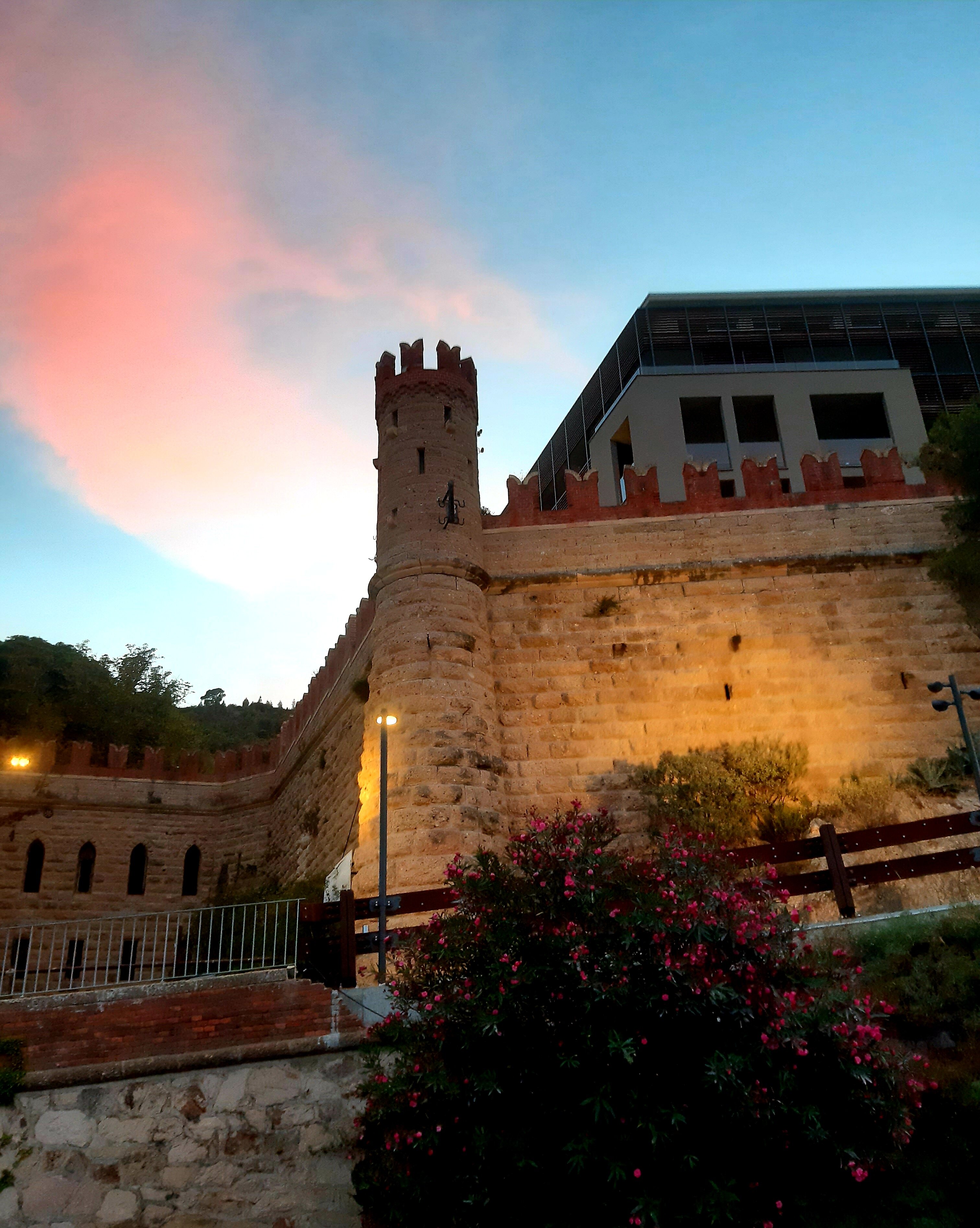 Castello Borelli (Borghetto Santo Spirito) - Lohnt Es Sich? Aktuell Für ...