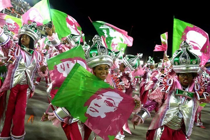 Rio de Janeiro Costume Experience Carnival Parade & Transfer