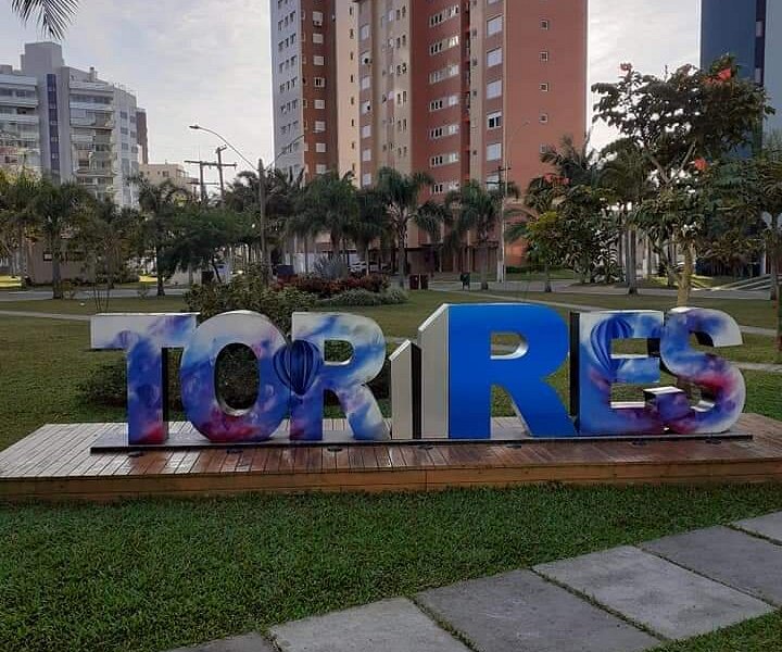 Praça João Neves Da Fontoura image