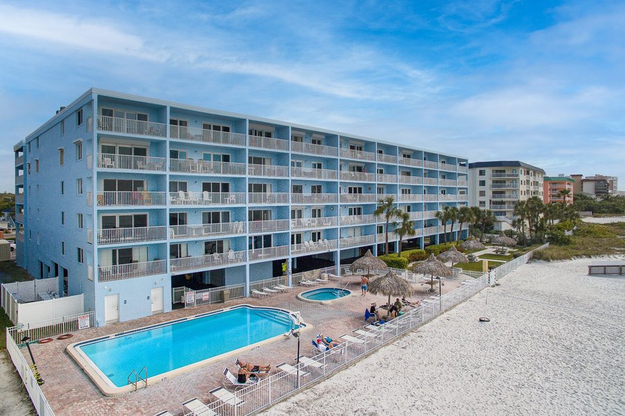 Sand Dollar Condominiums - Reviews & Photos (Indian Shores, Florida ...