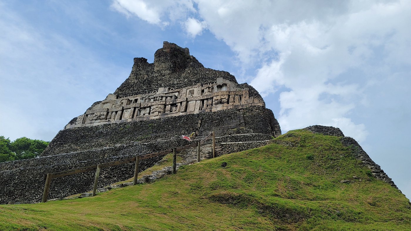 Die Magie des Ökotourismus in Belize (Unvergessliche Erlebnisse!) 2 Xunantunich