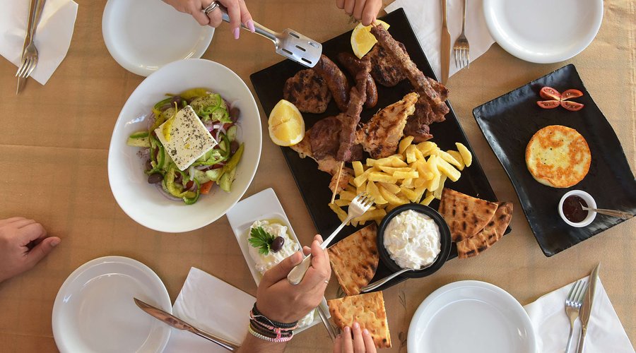Iama Greek Taverna in Faliraki