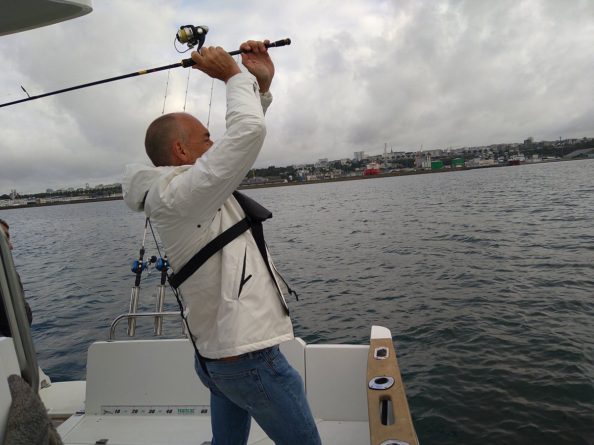 Chicago powerline fishing 