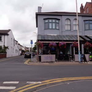 One Stop - Somerville Way in Aylesbury - Restaurant reviews