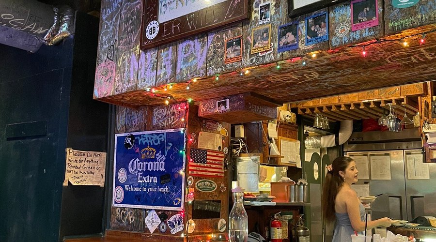 Bernie's Oyster House