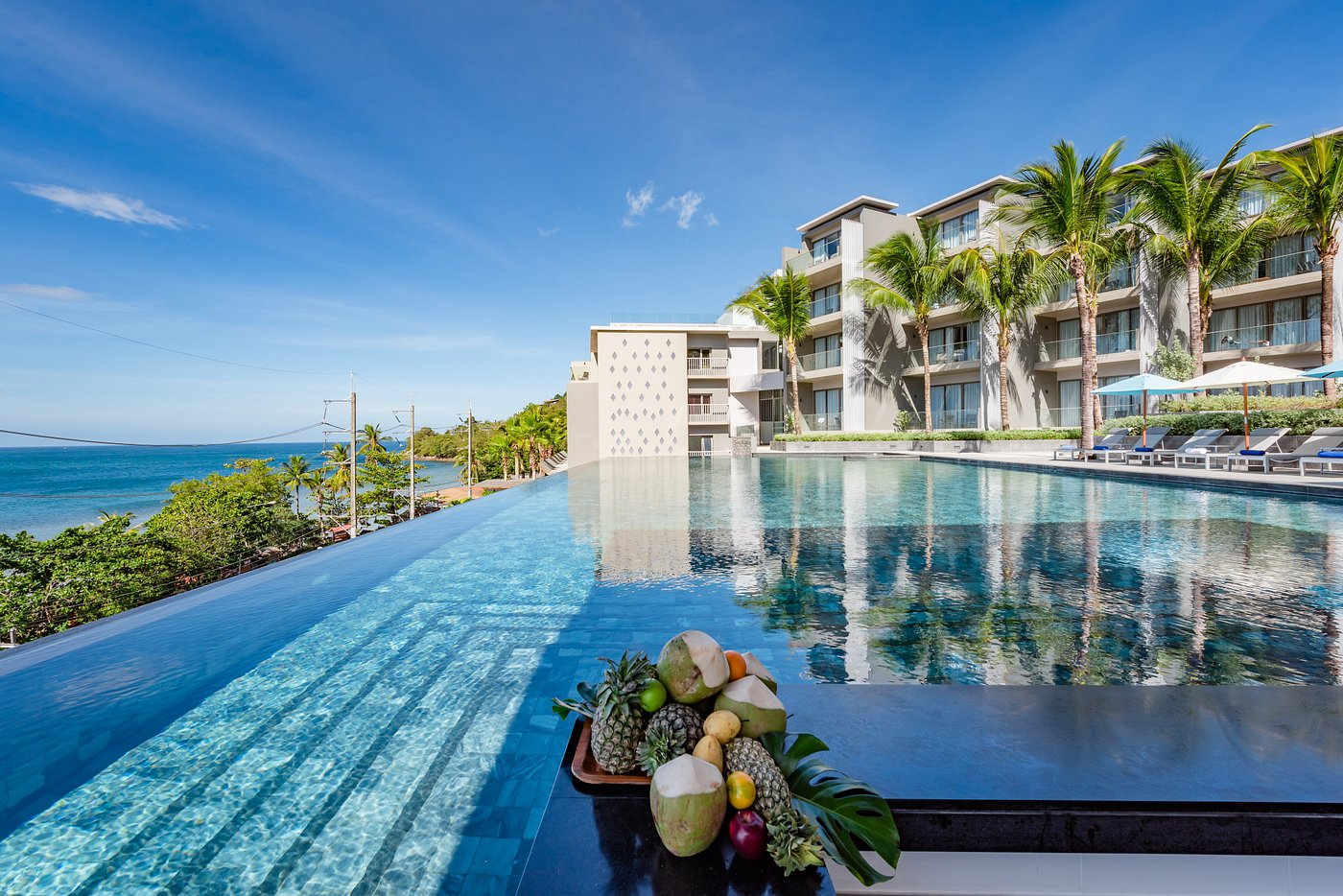 Oceanfront Beach Resort Hotel (Patong, Phuket) tarifs 2024 et 28 avis