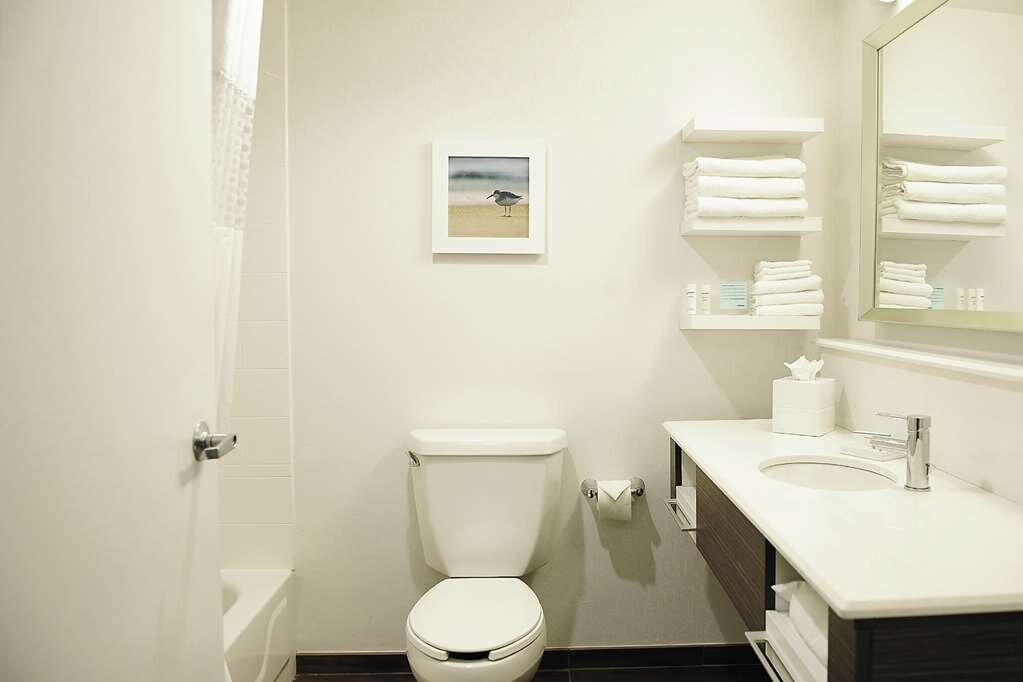Hotel photo 18 of DoubleTree by Hilton Hotel Sterling - Dulles Airport.