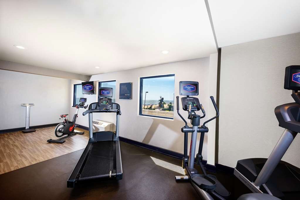 Hotel photo 50 of Hampton Inn Virginia Beach-Oceanfront North.
