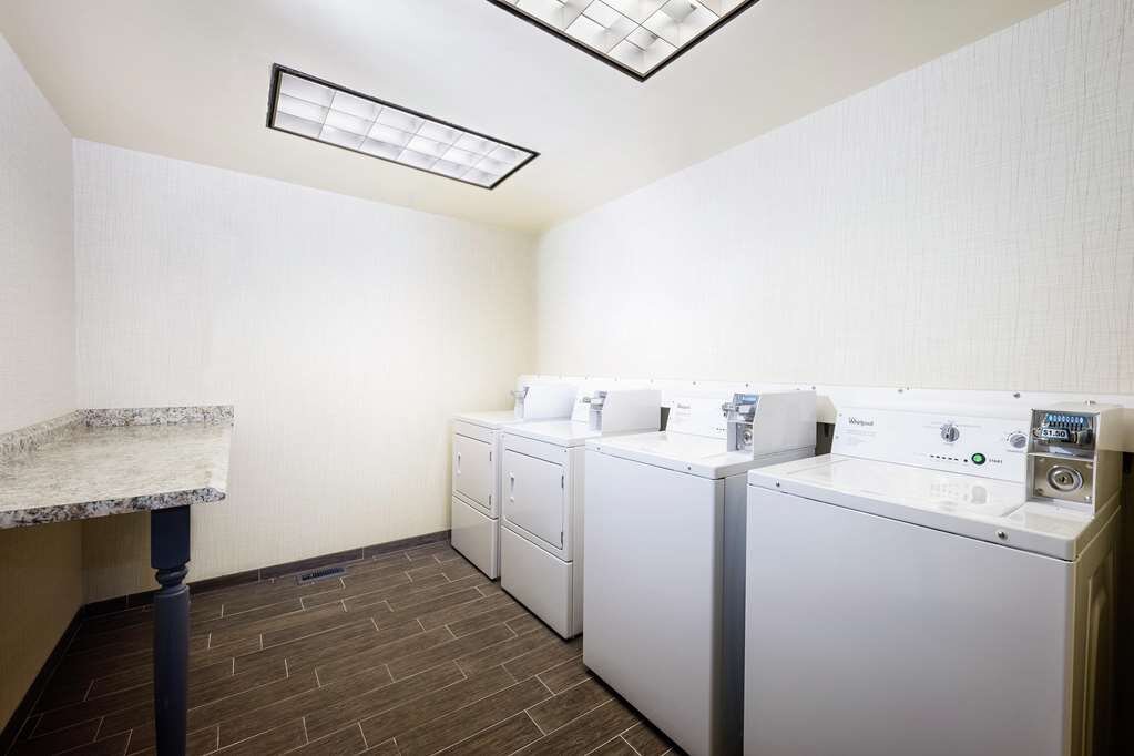 Hotel photo 21 of Hampton Inn Virginia Beach-Oceanfront North.