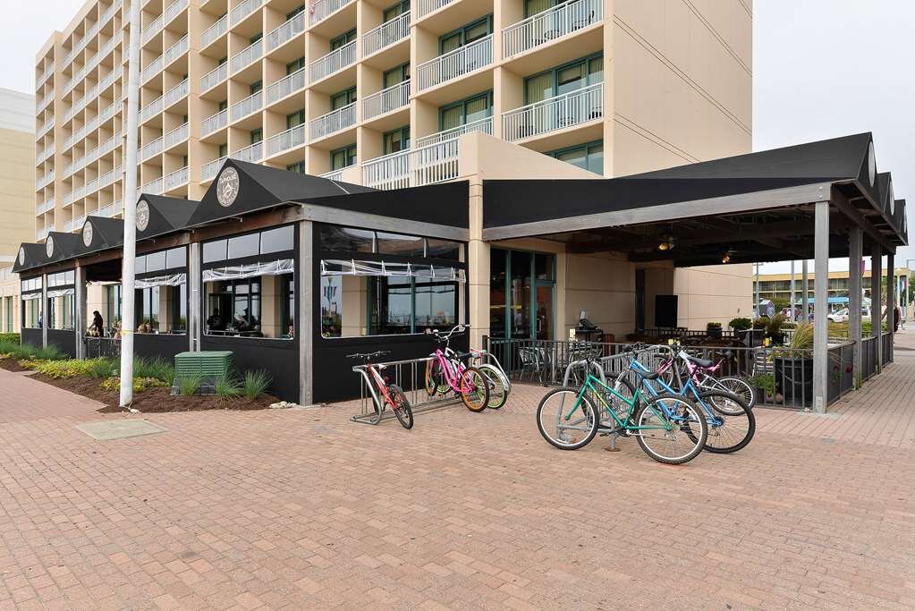 Hotel photo 41 of Hampton Inn Virginia Beach-Oceanfront South.