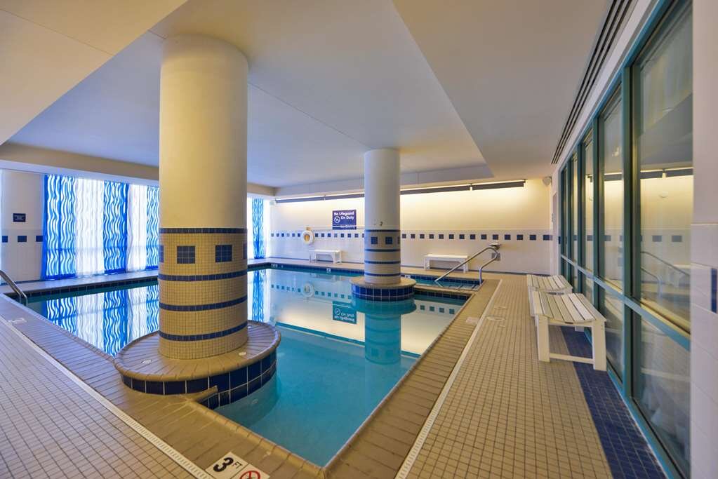 Hotel photo 62 of Hampton Inn Virginia Beach-Oceanfront South.