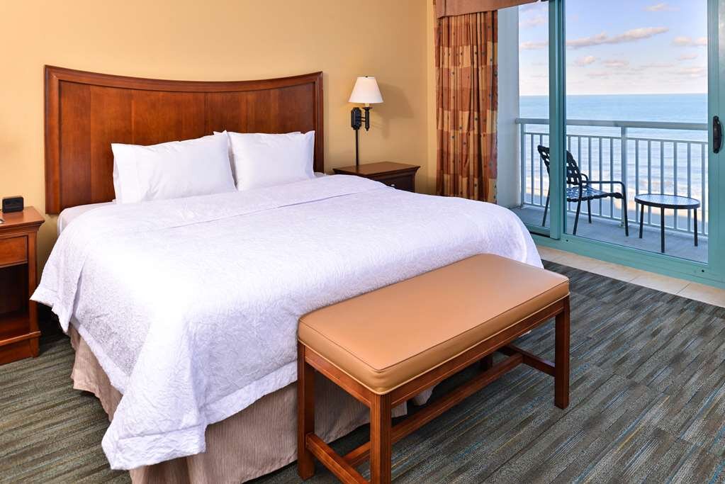 Hotel photo 24 of Hampton Inn Virginia Beach-Oceanfront South.