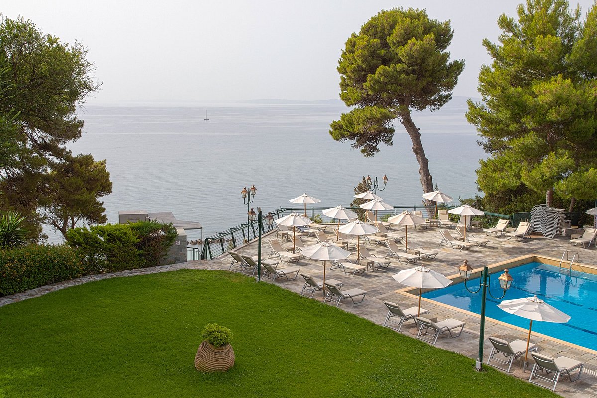 Corfu Holiday Palace, hotel in Corfu